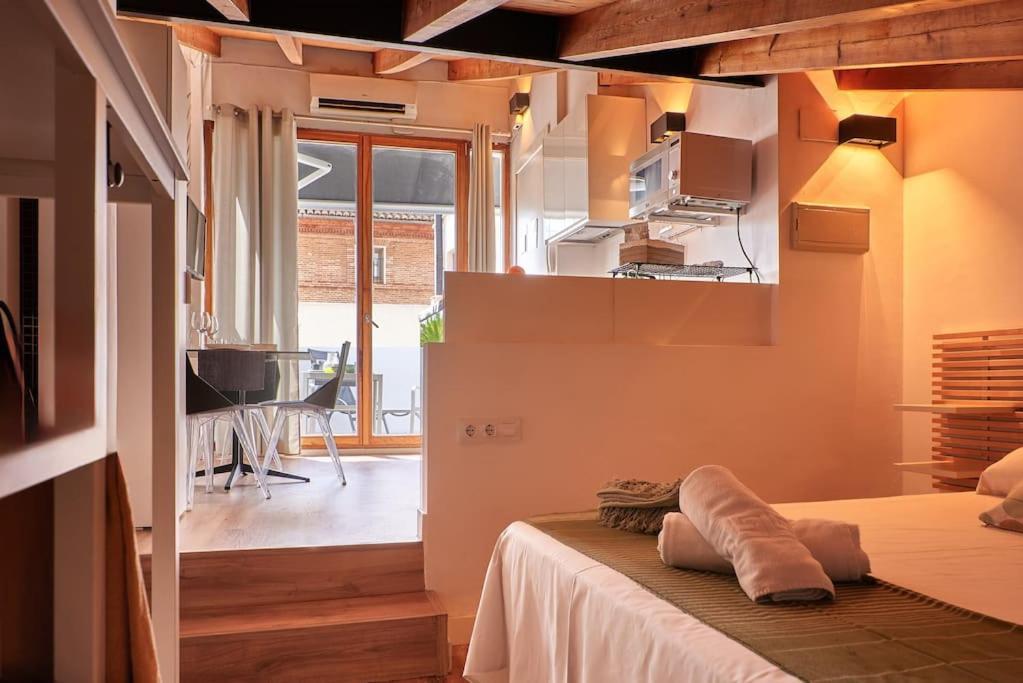 Sunny Cozy Penthouse With A Terrace At Plaza Del Carmen Apartment Валенсия Екстериор снимка