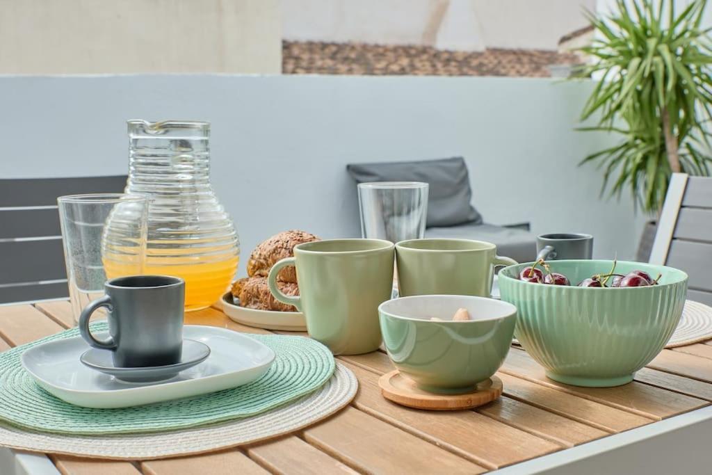 Sunny Cozy Penthouse With A Terrace At Plaza Del Carmen Apartment Валенсия Екстериор снимка